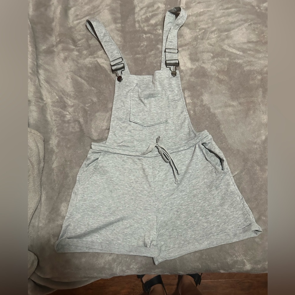 Shosho Classic Gray Top